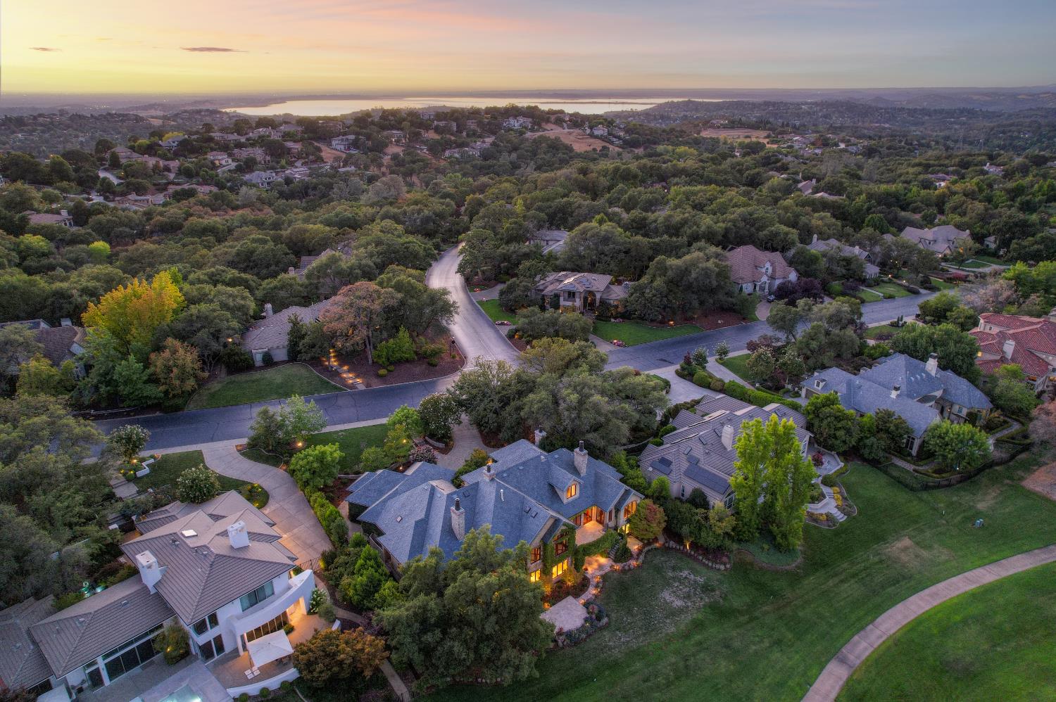 4141 Greenview Drive