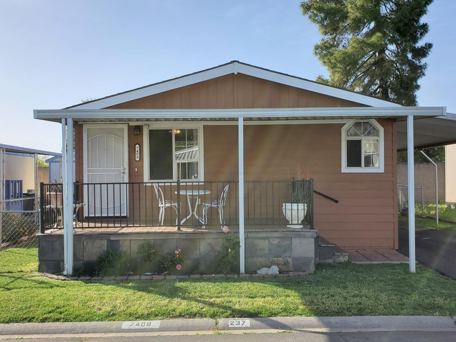 7409 Azimuth Lane 237
