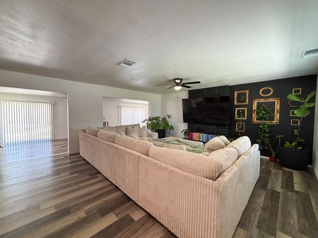 Photo of 1237 De Cesari Avenue, Madera, CA 93637 (MLS # 225134810)
