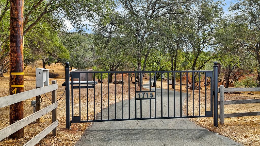 1715 Auburn Folsom Road