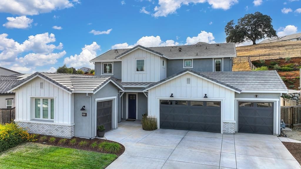 Photo of 2832 Nisenan Valley Drive, Lincoln, CA 95648 (MLS # 225120496)