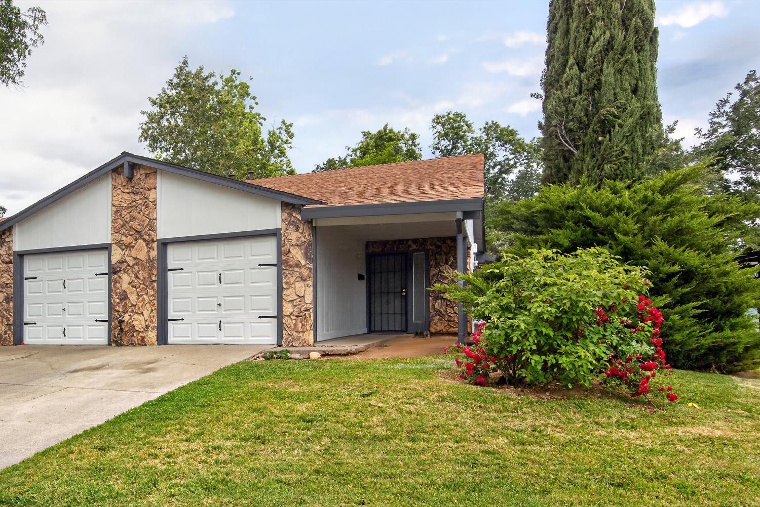 7885 Vista Ridge Drive