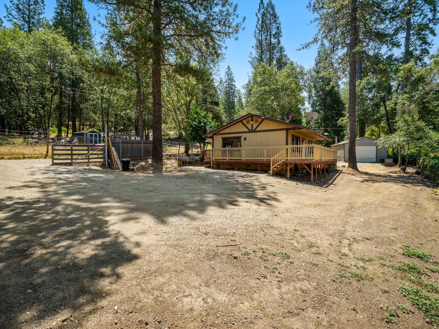 4872 Squaw Hallow Ct