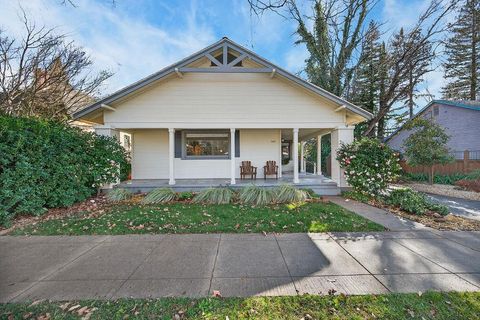 840 7th Avenue Sacramento CA 95818