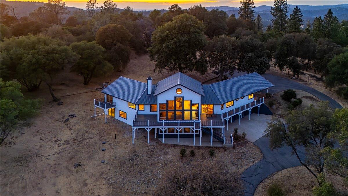 16000 Southridge Road