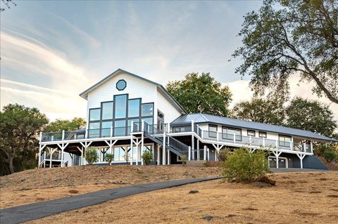 16000 Southridge Road Penn Valley CA 95946