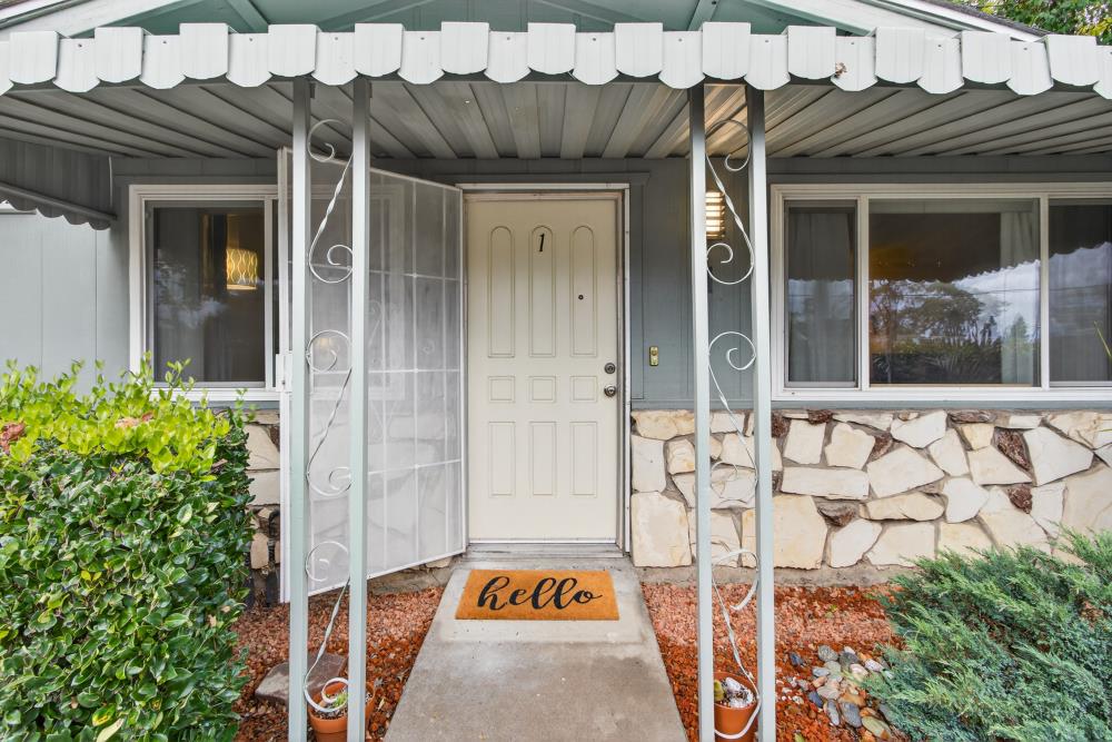 6529 Greenback Lane 1