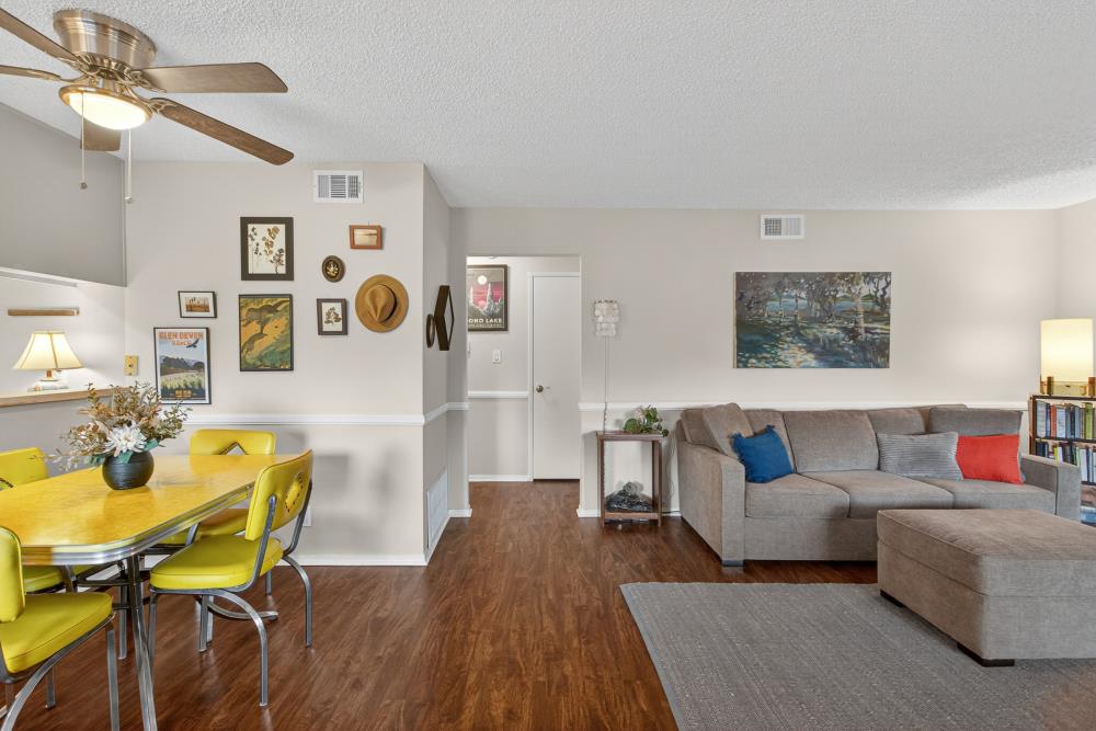 6529 Greenback Lane 1