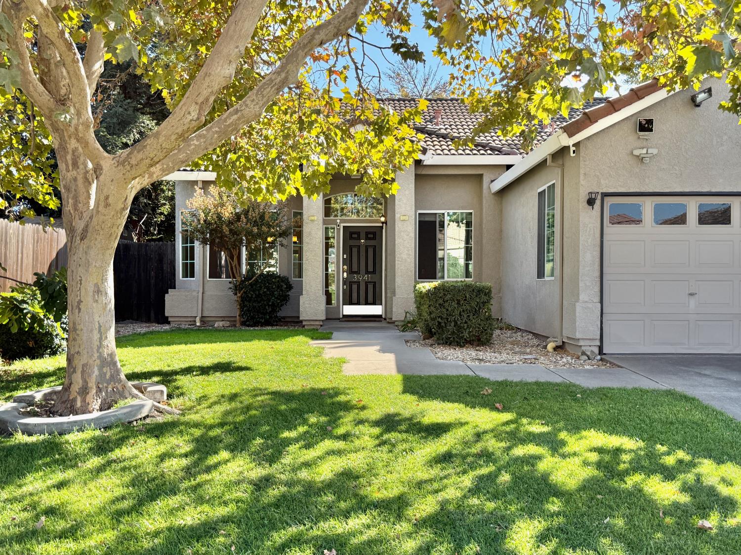 3941 Vancouver Circle