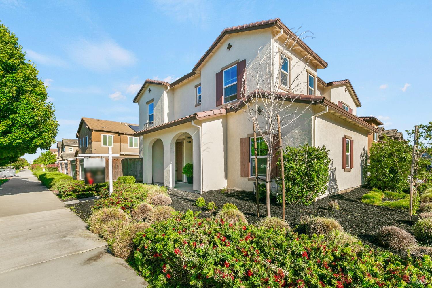 1065 Swarthmore Court