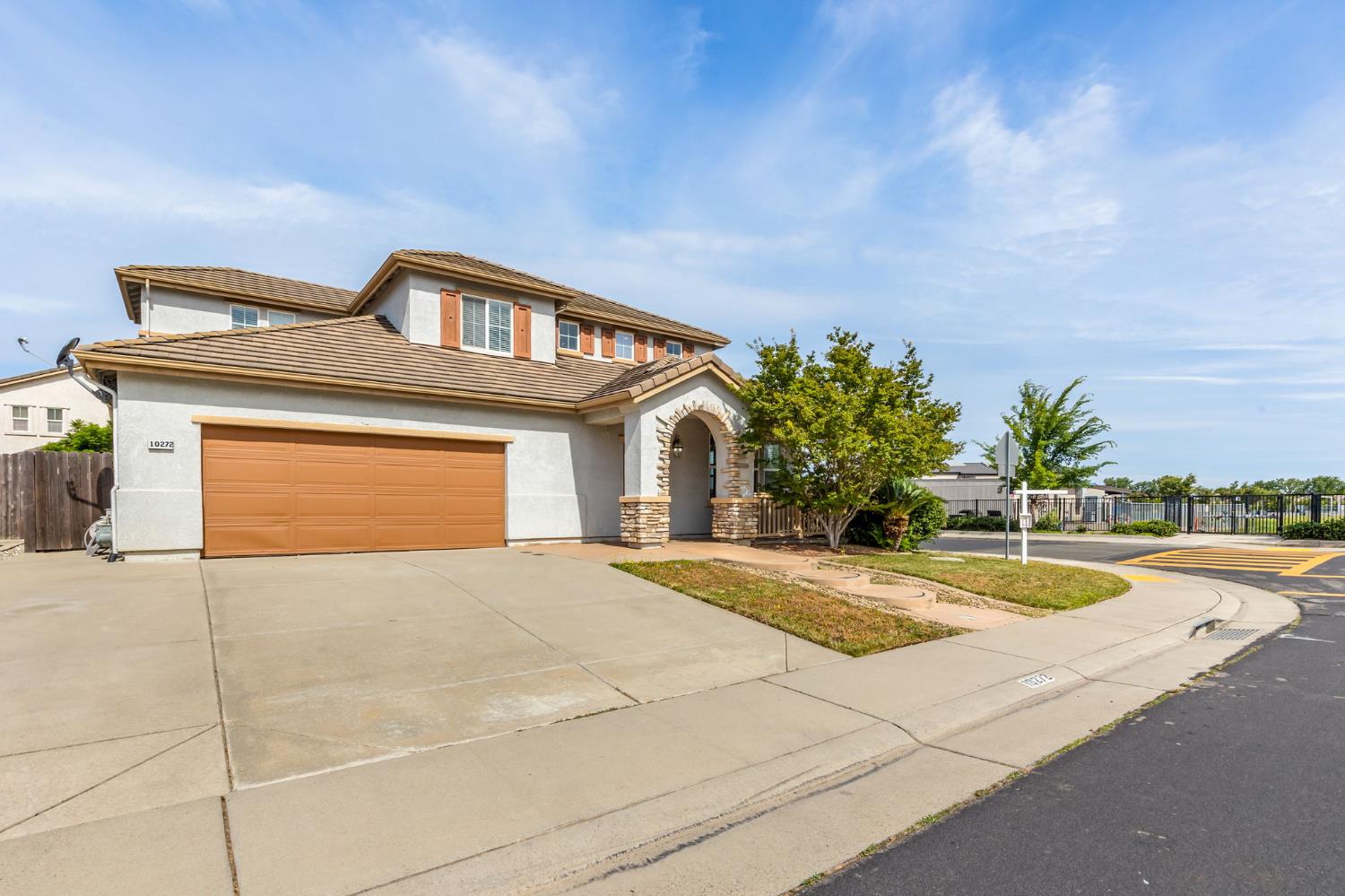 10272 Beckley Way