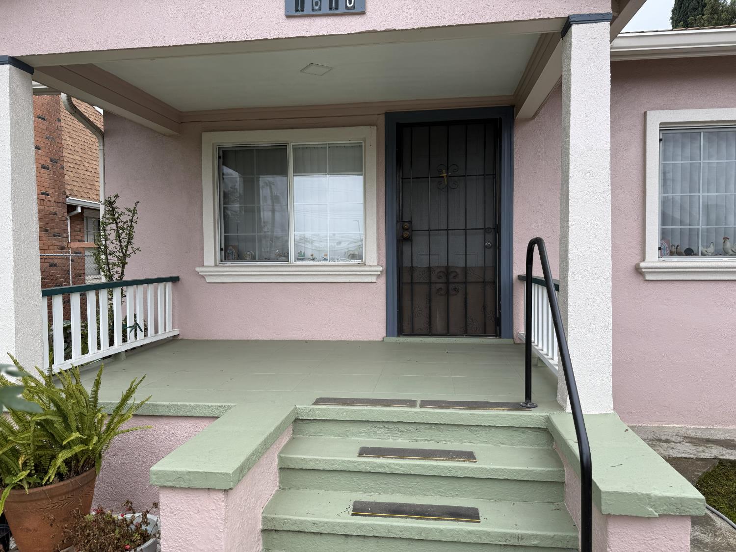 1610 N Basler Street