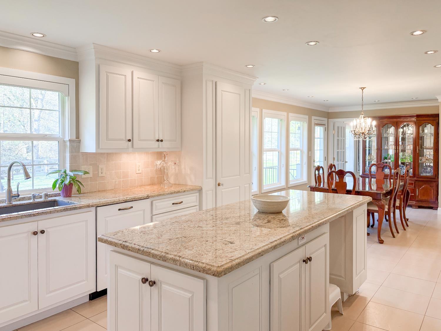 1274 Wooley Creek Lane