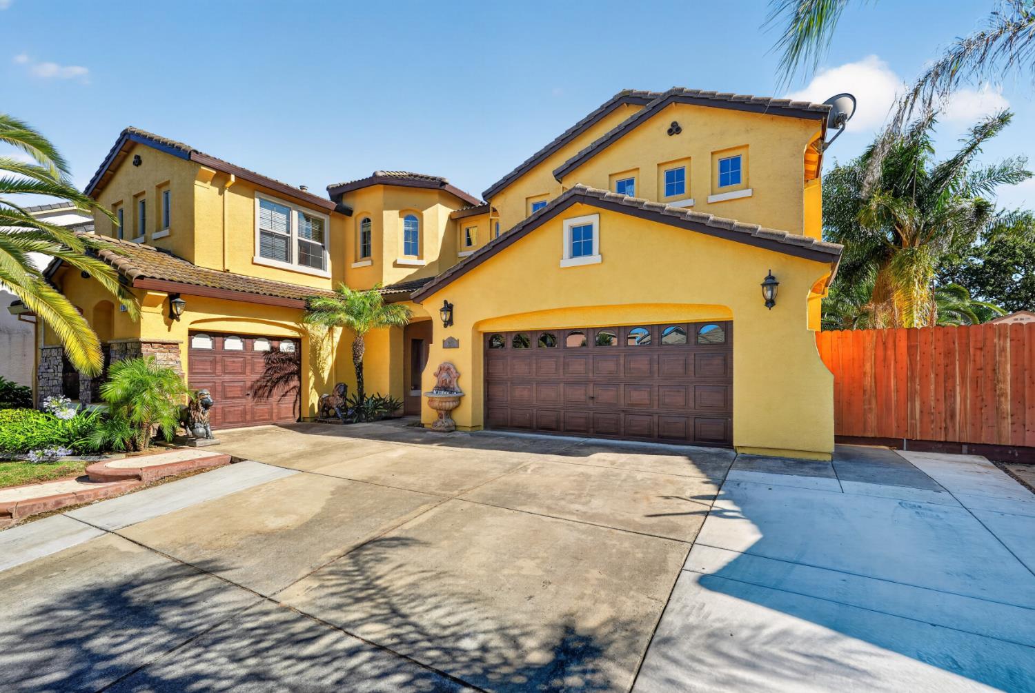 6904 Danberg Way