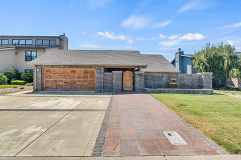 6213 Embarcadero Drive Stockton CA 95219