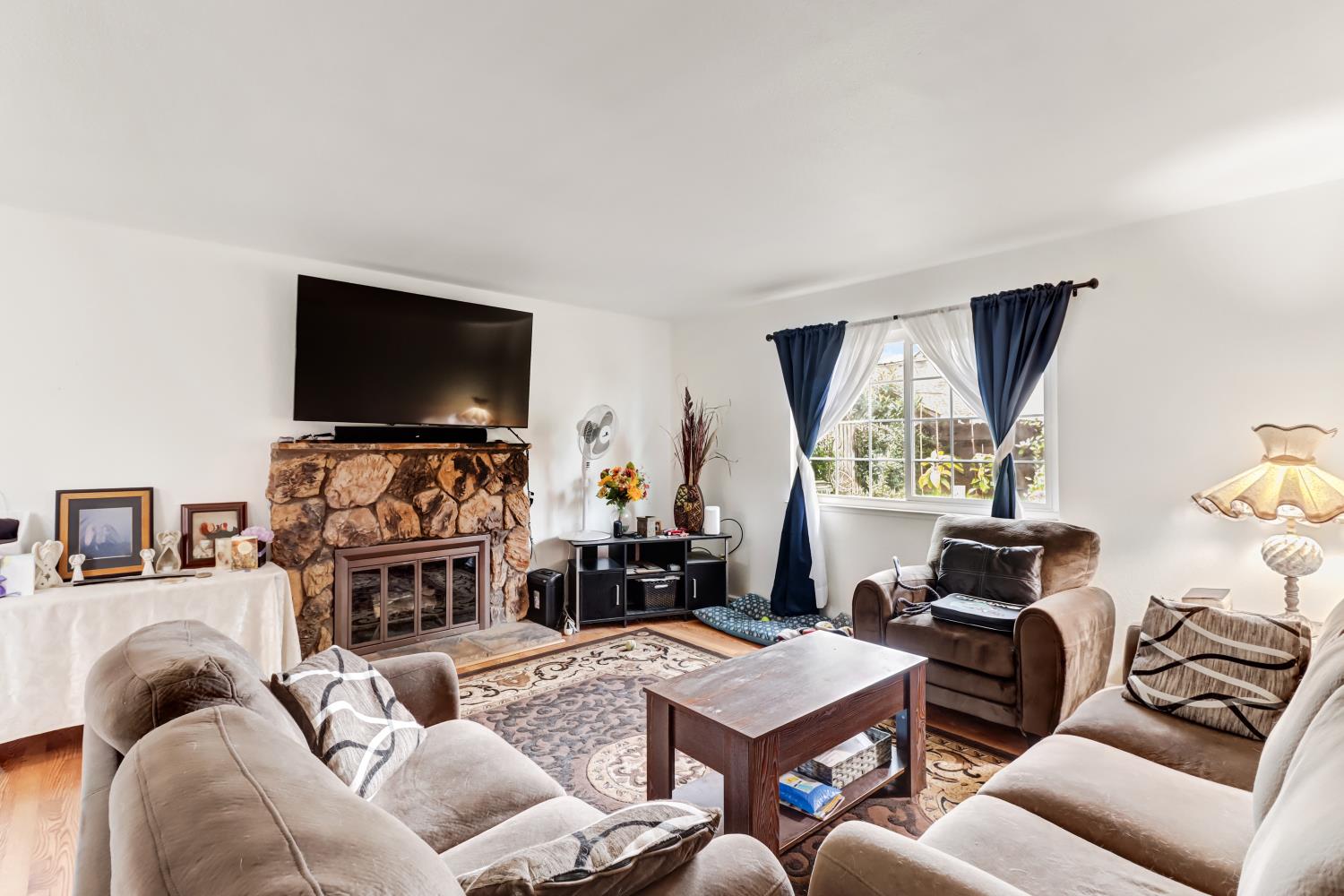 7876 Sunrise Mist Way