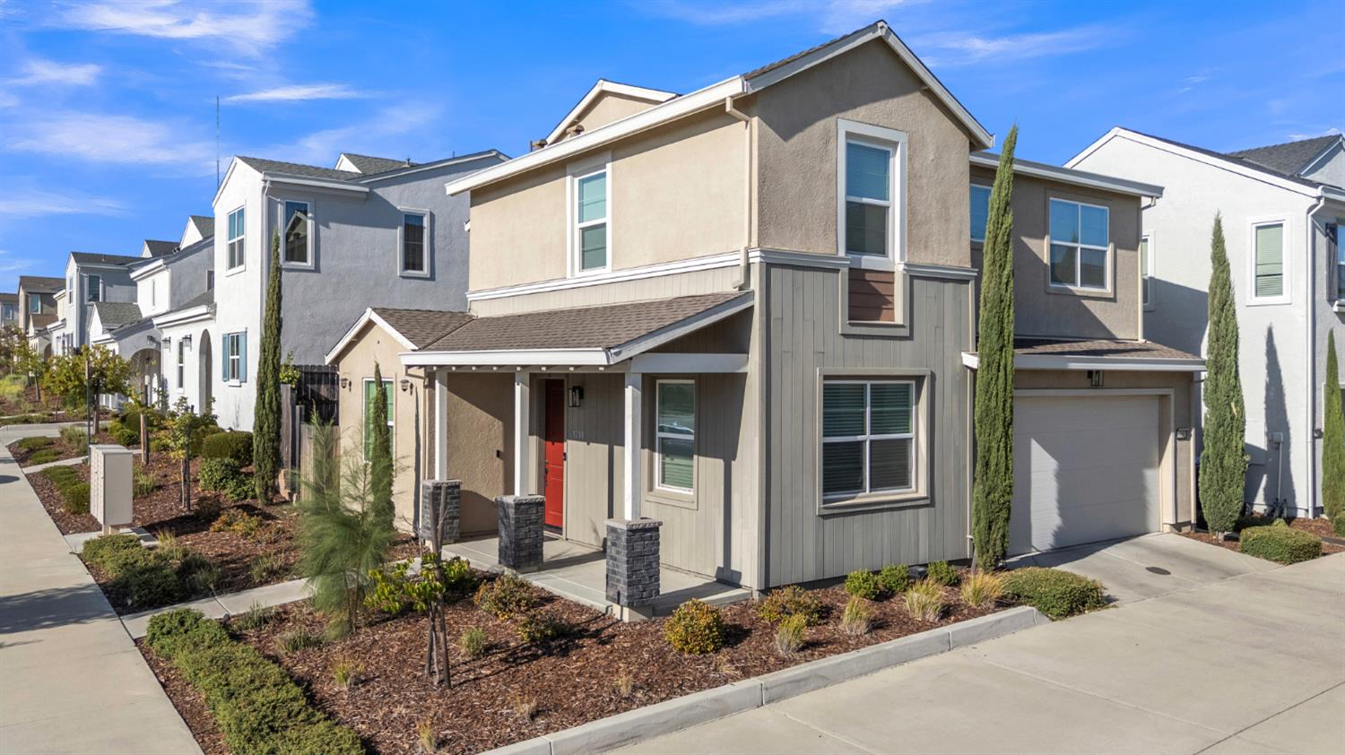 3288 Sunny Gate Lane