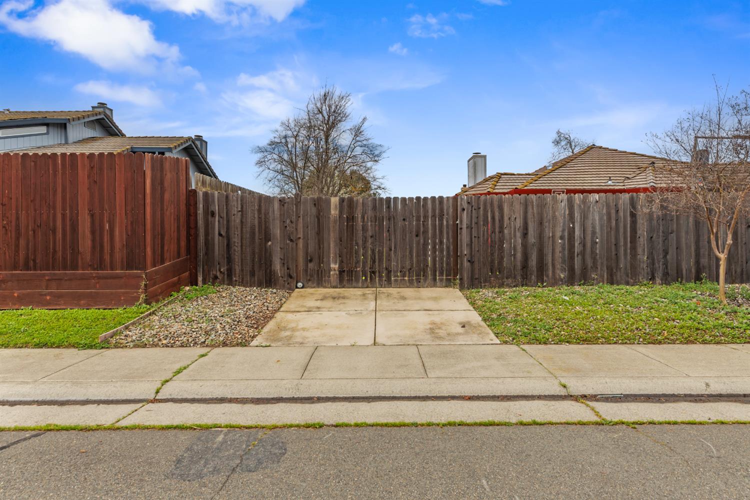 194 W Elm Avenue