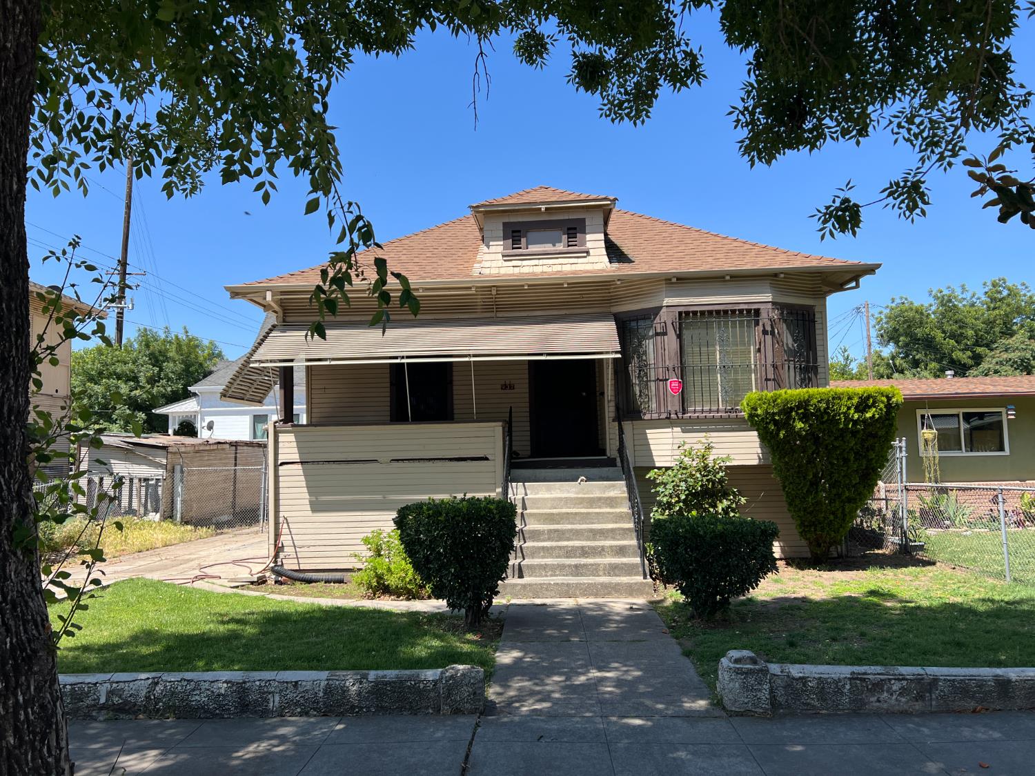 Stockton, California 95206, United States, 5 Bedrooms Bedrooms, ,2 BathroomsBathrooms,Residential,Pending,153517 Stockton, California 95206, United States, 5 Bedrooms Bedrooms, ,2 BathroomsBathrooms,Residential,Pending,153517