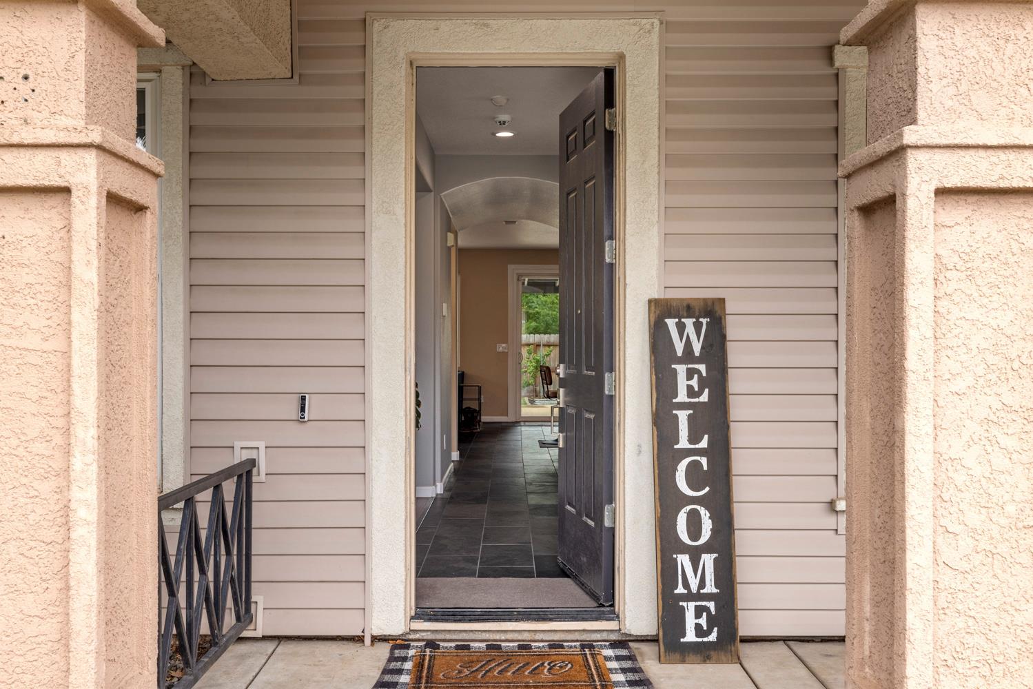 368 Nutcrest Court