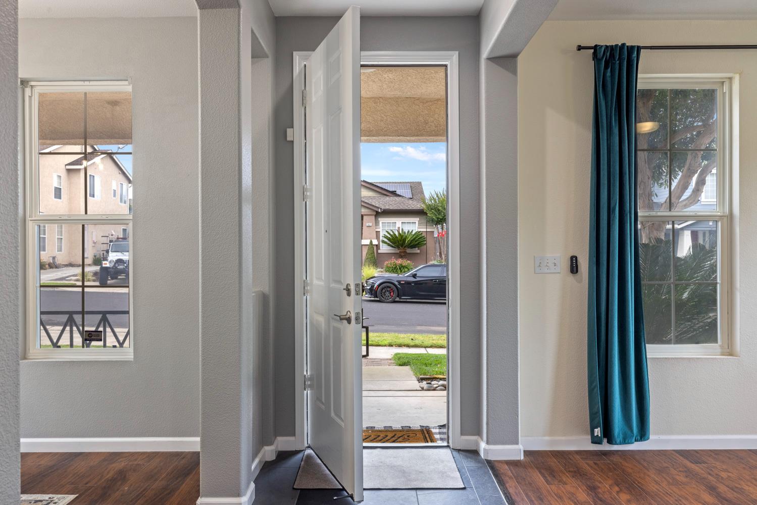 368 Nutcrest Court