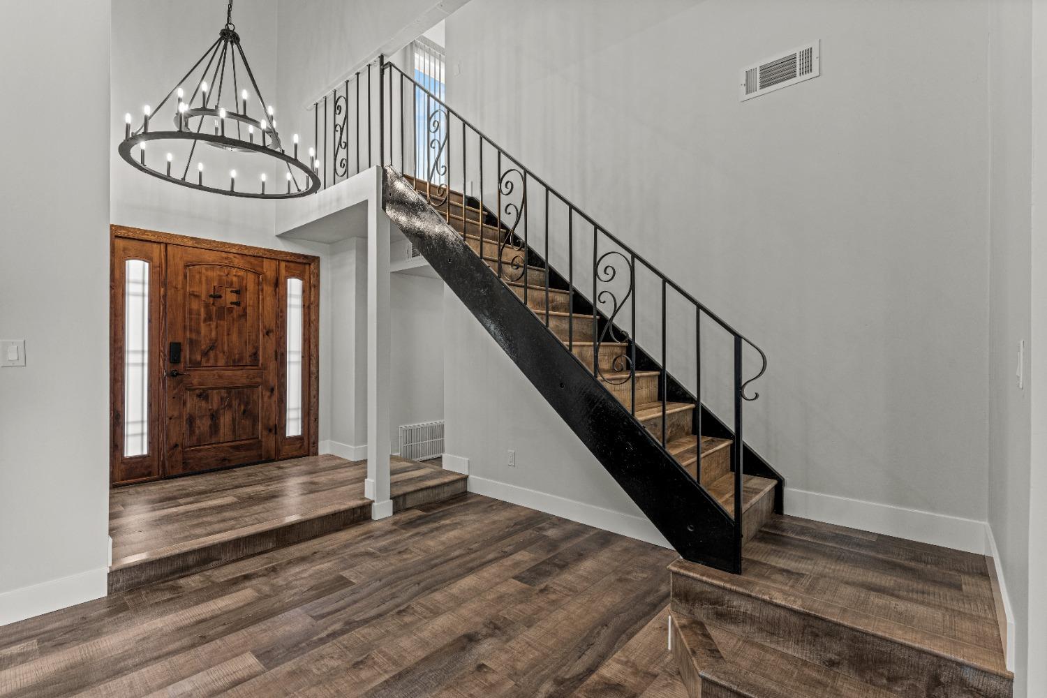 6865 Escallonia Drive