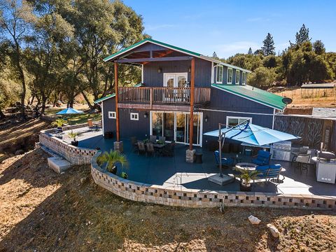 3102 Squirrel Hollow Rd Somerset CA 95684