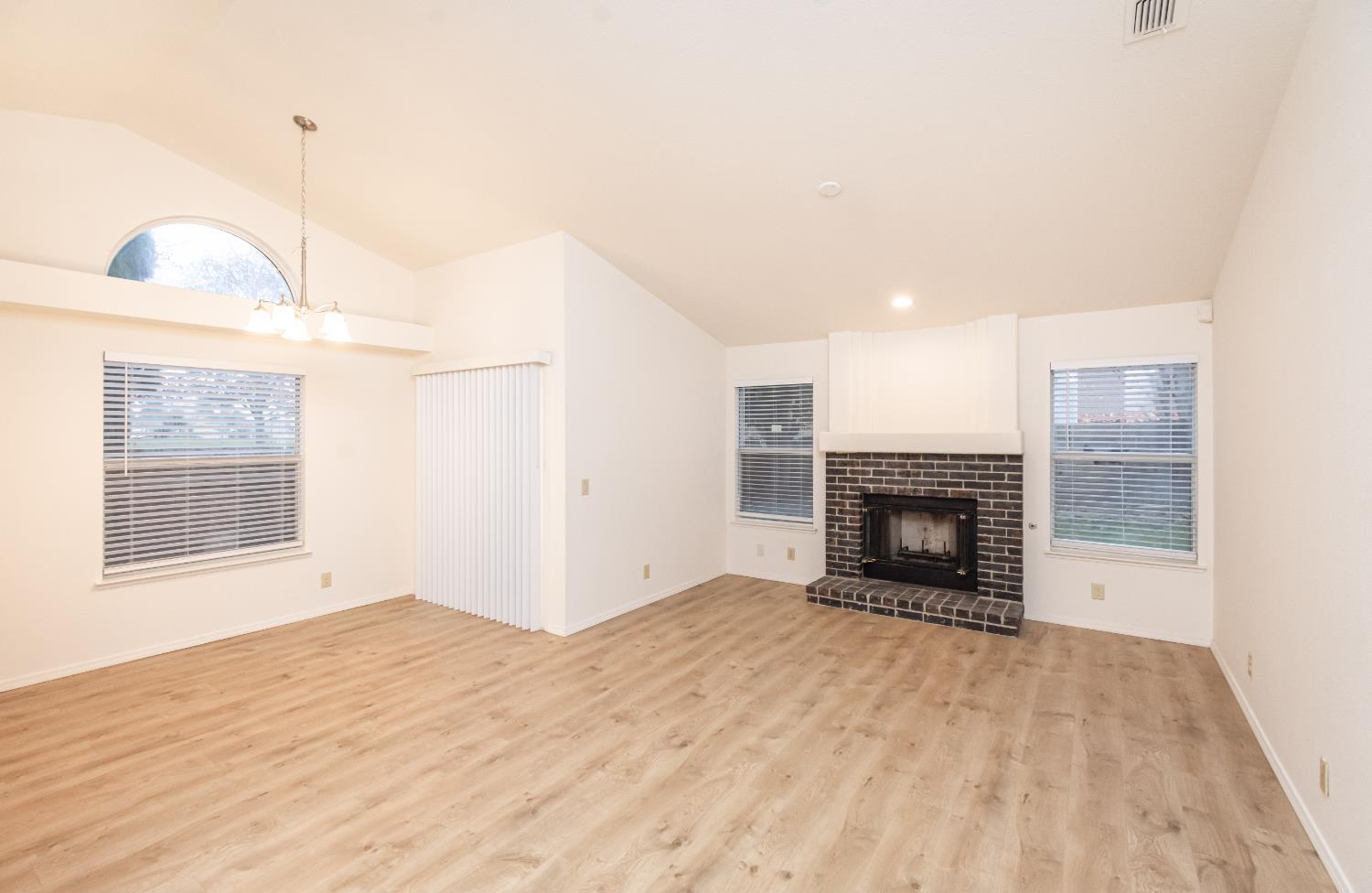 8245 Calleystone Way