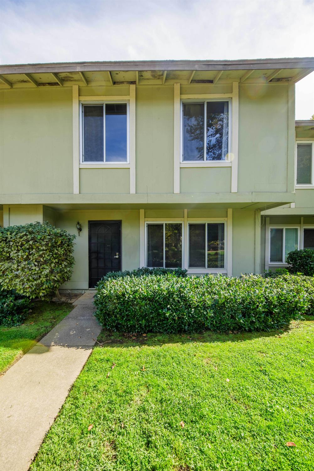 8856 La Riviera Drive D