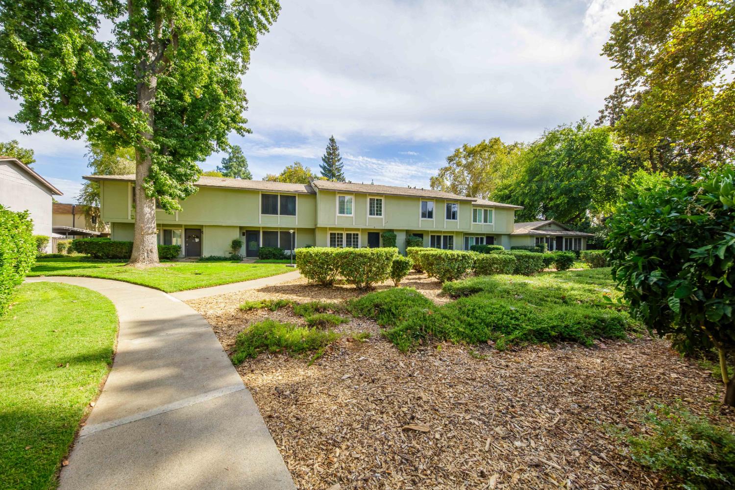 8856 La Riviera Drive D