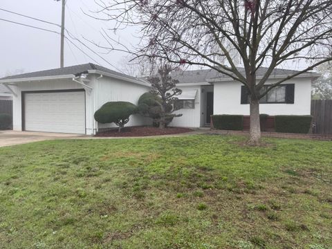 6717 52nd Street Sacramento CA 95823