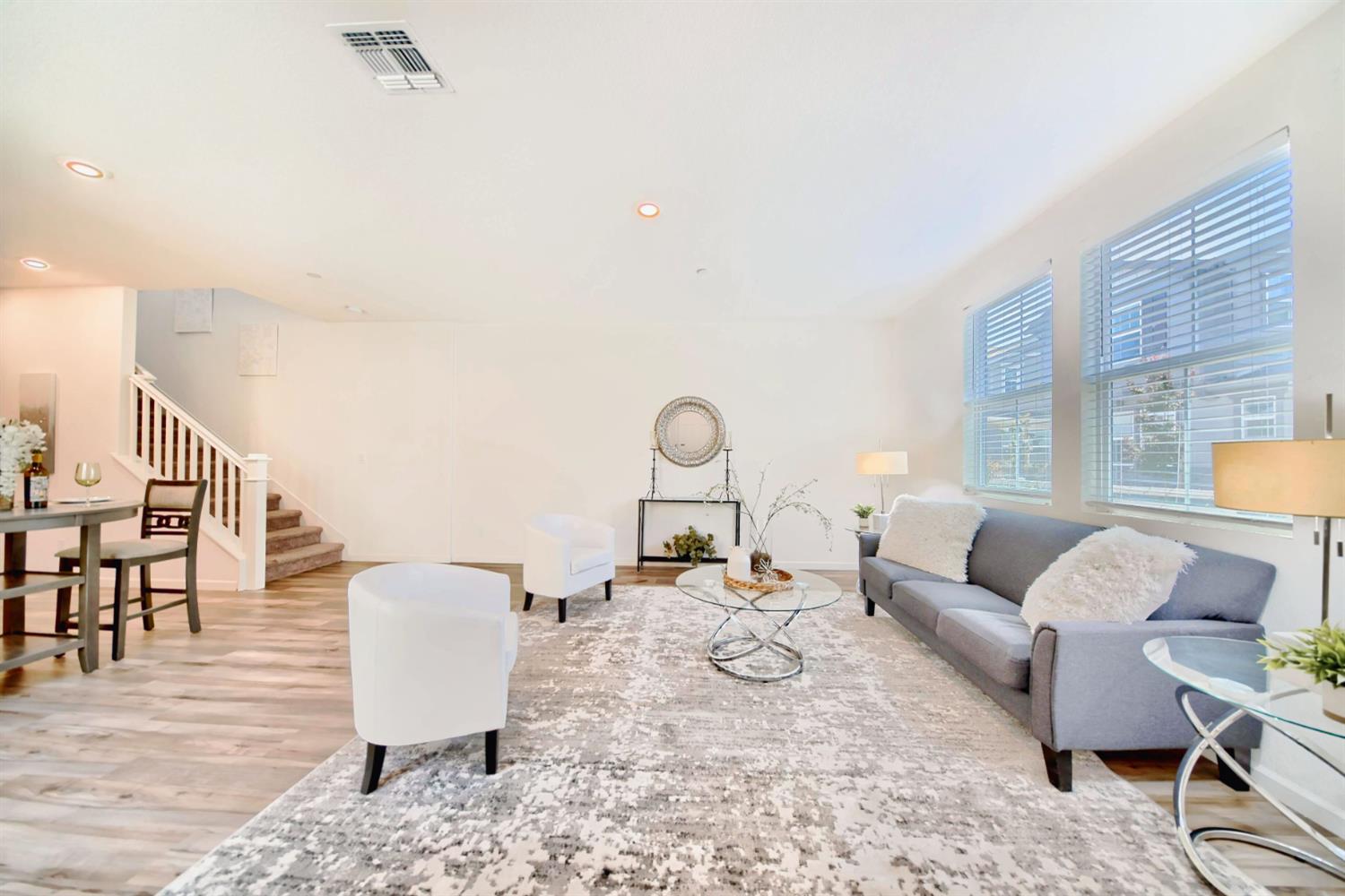 7862 Paseo De Daly