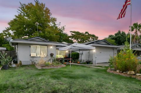 4745 Oakhollow Drive Sacramento CA 95842
