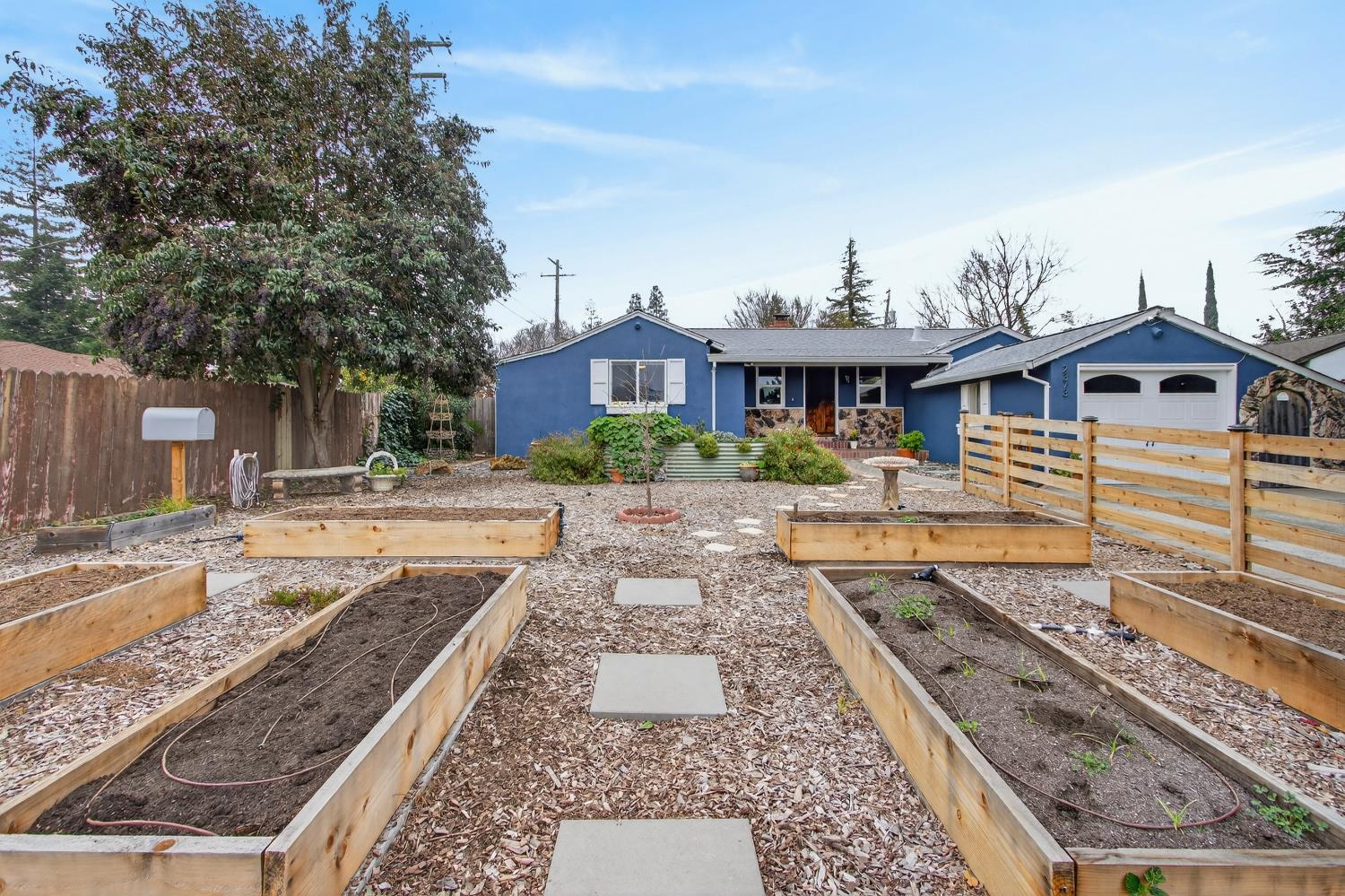 2373 Carlsbad Avenue