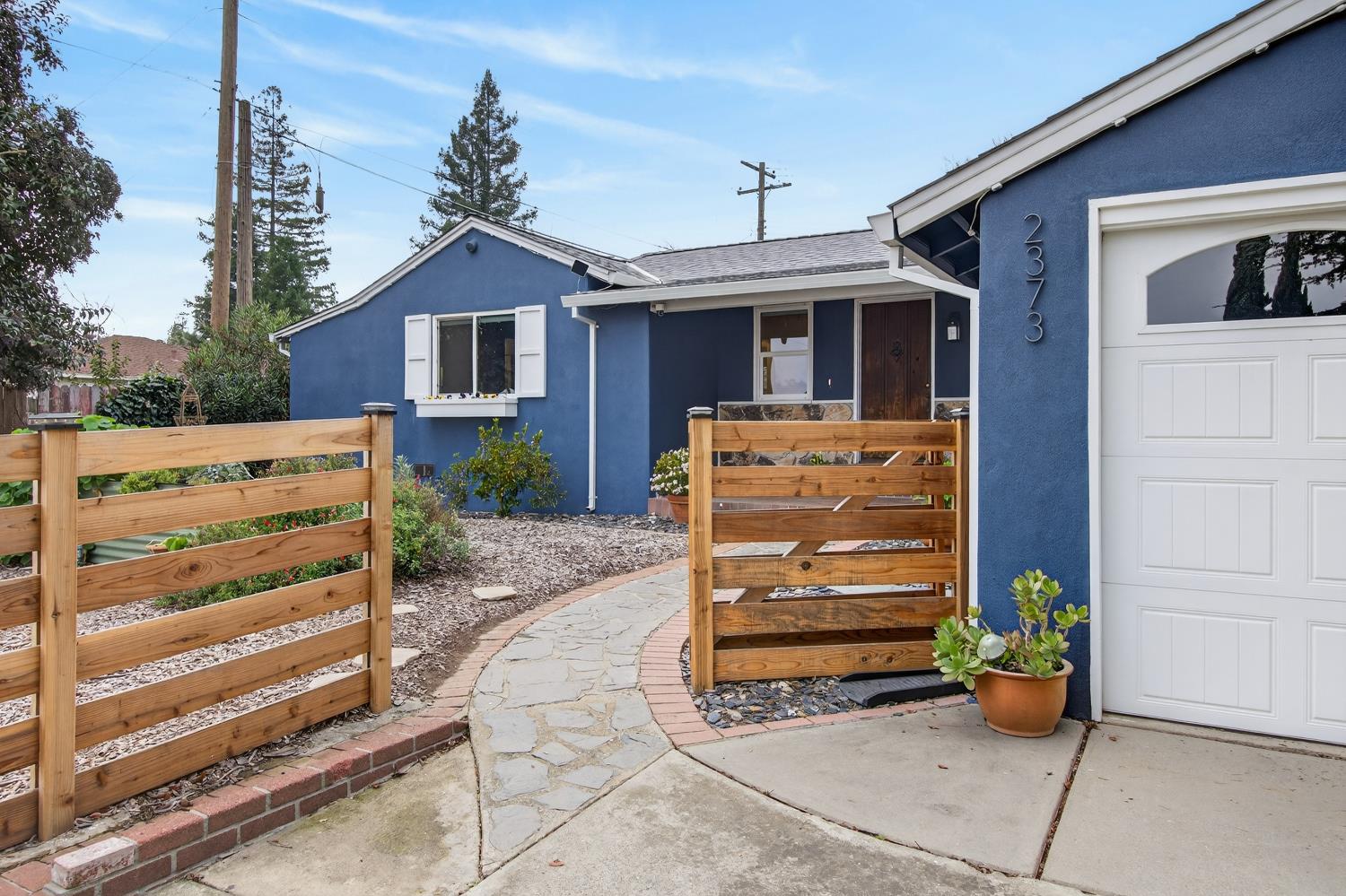 2373 Carlsbad Avenue