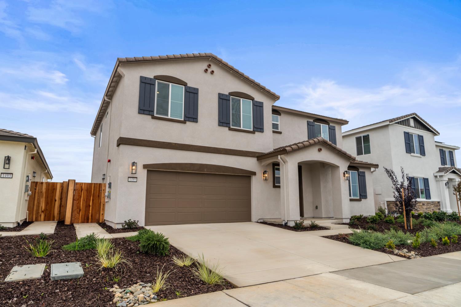 1489 Mcintyre Street