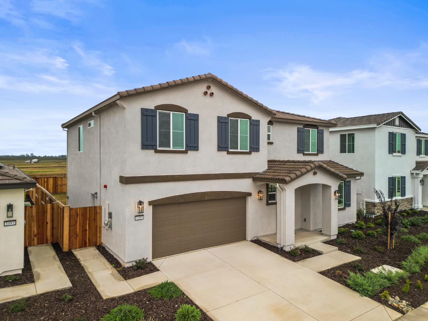 1489 Mcintyre Street