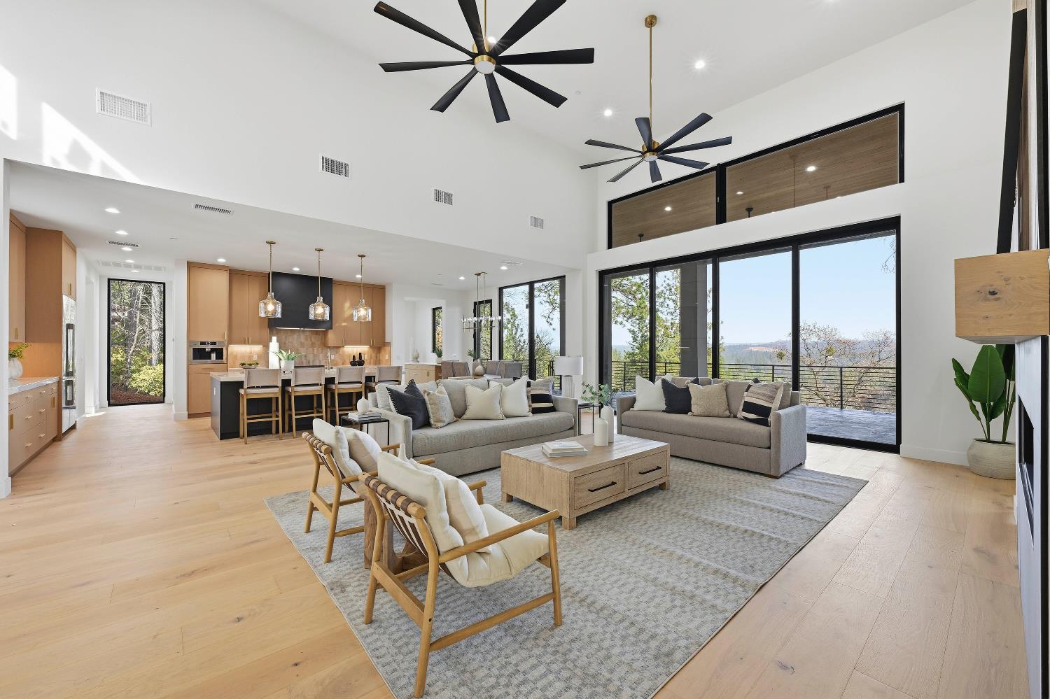 15050 Grand Knoll Drive