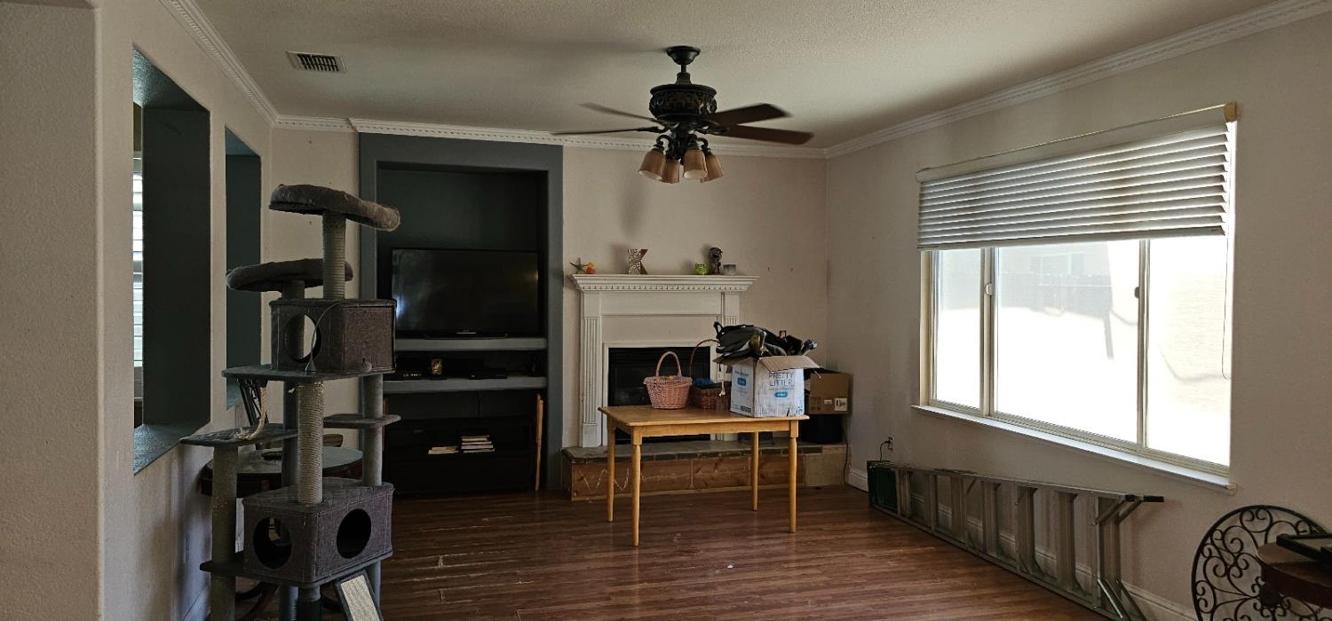 28 Skarda Court