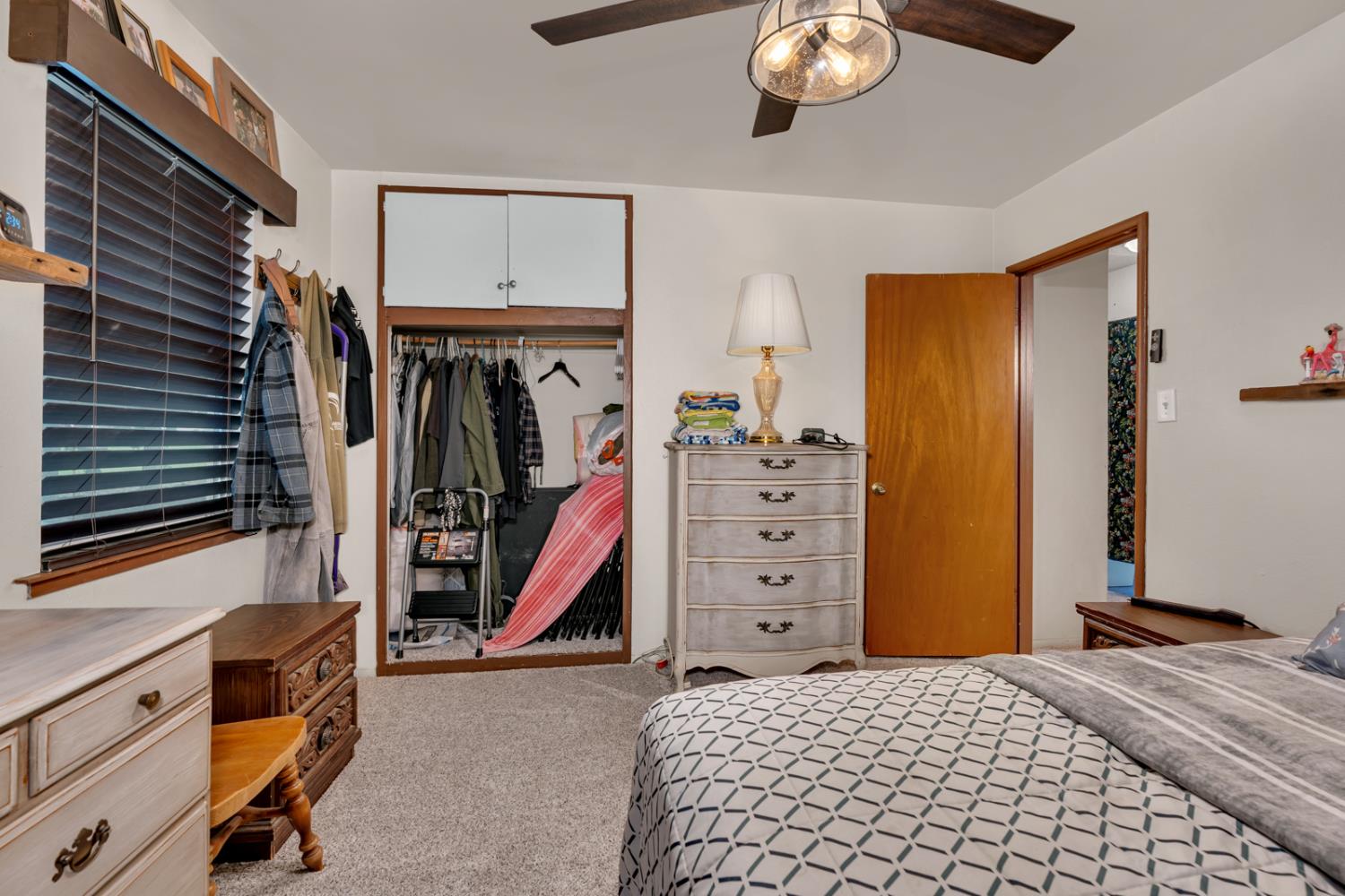 Los Banos, California 93635, United States, 3 Bedrooms Bedrooms, ,2 BathroomsBathrooms,Residential,Active,251508