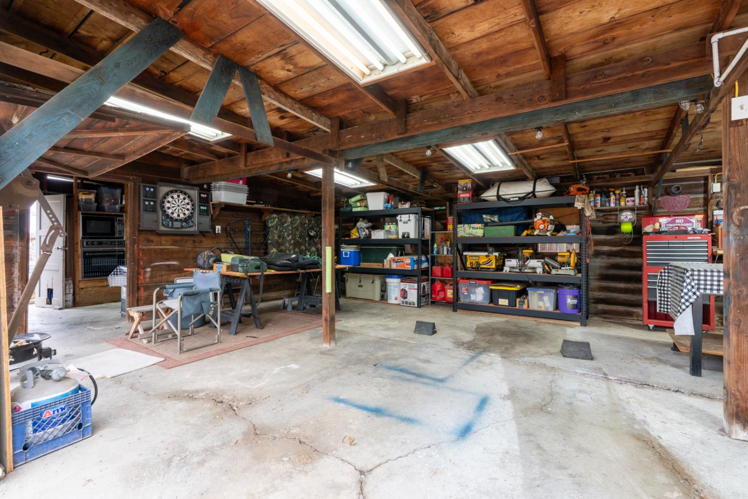 Los Banos, California 93635, United States, 3 Bedrooms Bedrooms, ,2 BathroomsBathrooms,Residential,Active,251508