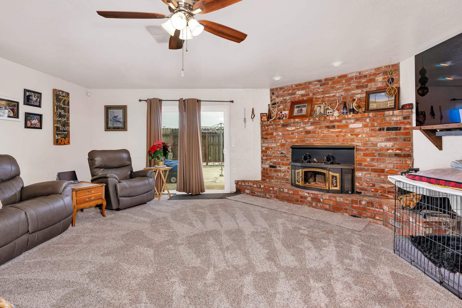 Los Banos, California 93635, United States, 3 Bedrooms Bedrooms, ,2 BathroomsBathrooms,Residential,Active,251508