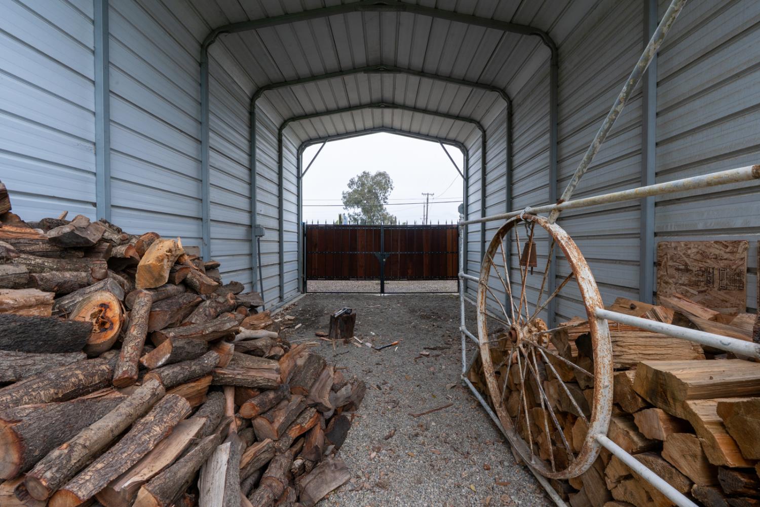 Los Banos, California 93635, United States, 3 Bedrooms Bedrooms, ,2 BathroomsBathrooms,Residential,Active,251508