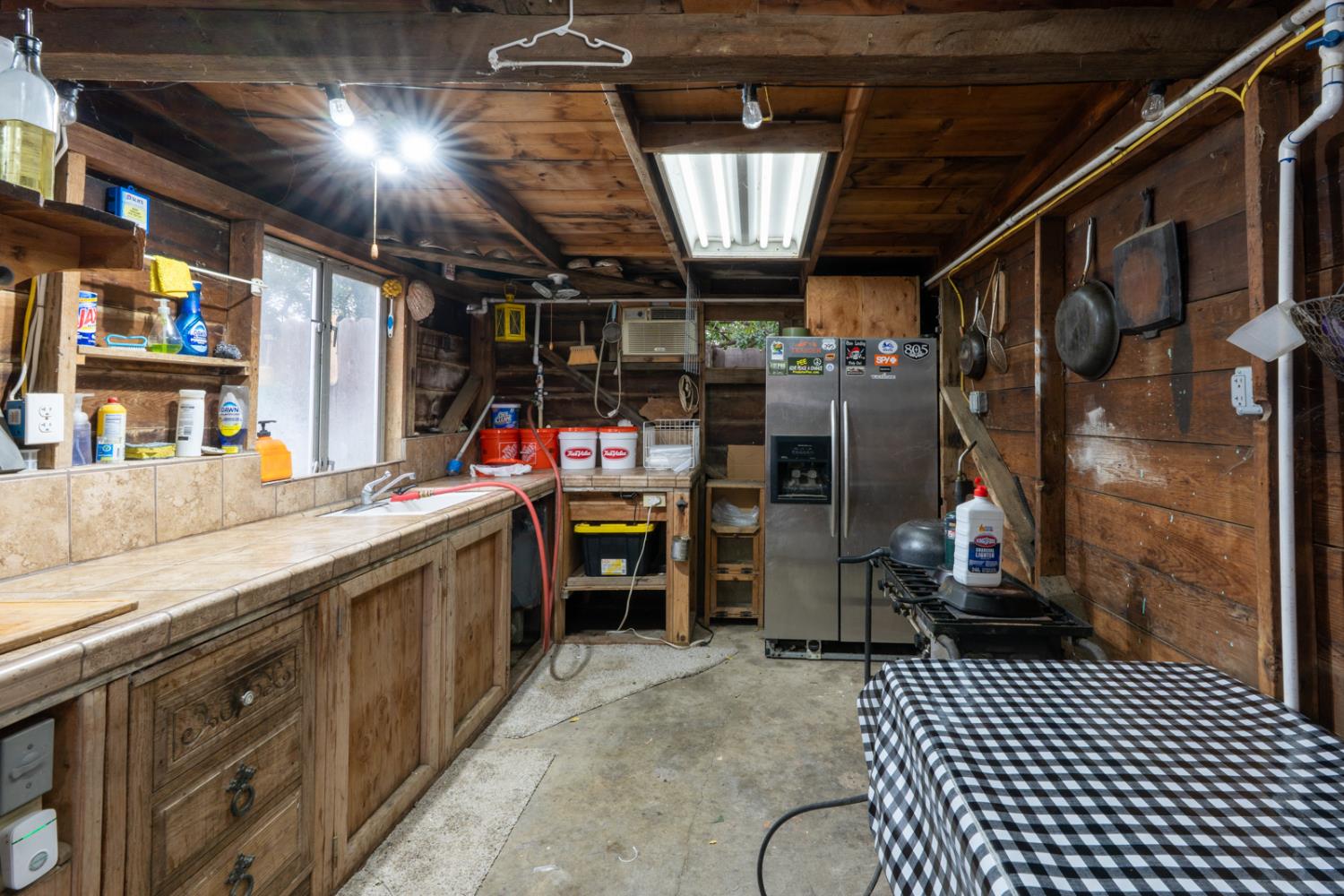 Los Banos, California 93635, United States, 3 Bedrooms Bedrooms, ,2 BathroomsBathrooms,Residential,Active,251508