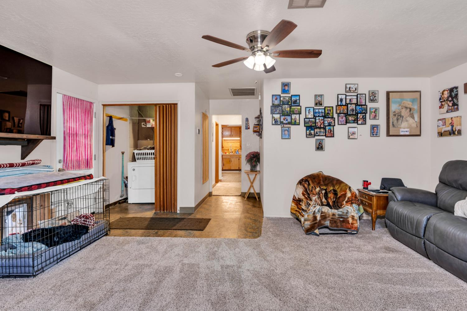 Los Banos, California 93635, United States, 3 Bedrooms Bedrooms, ,2 BathroomsBathrooms,Residential,Active,251508