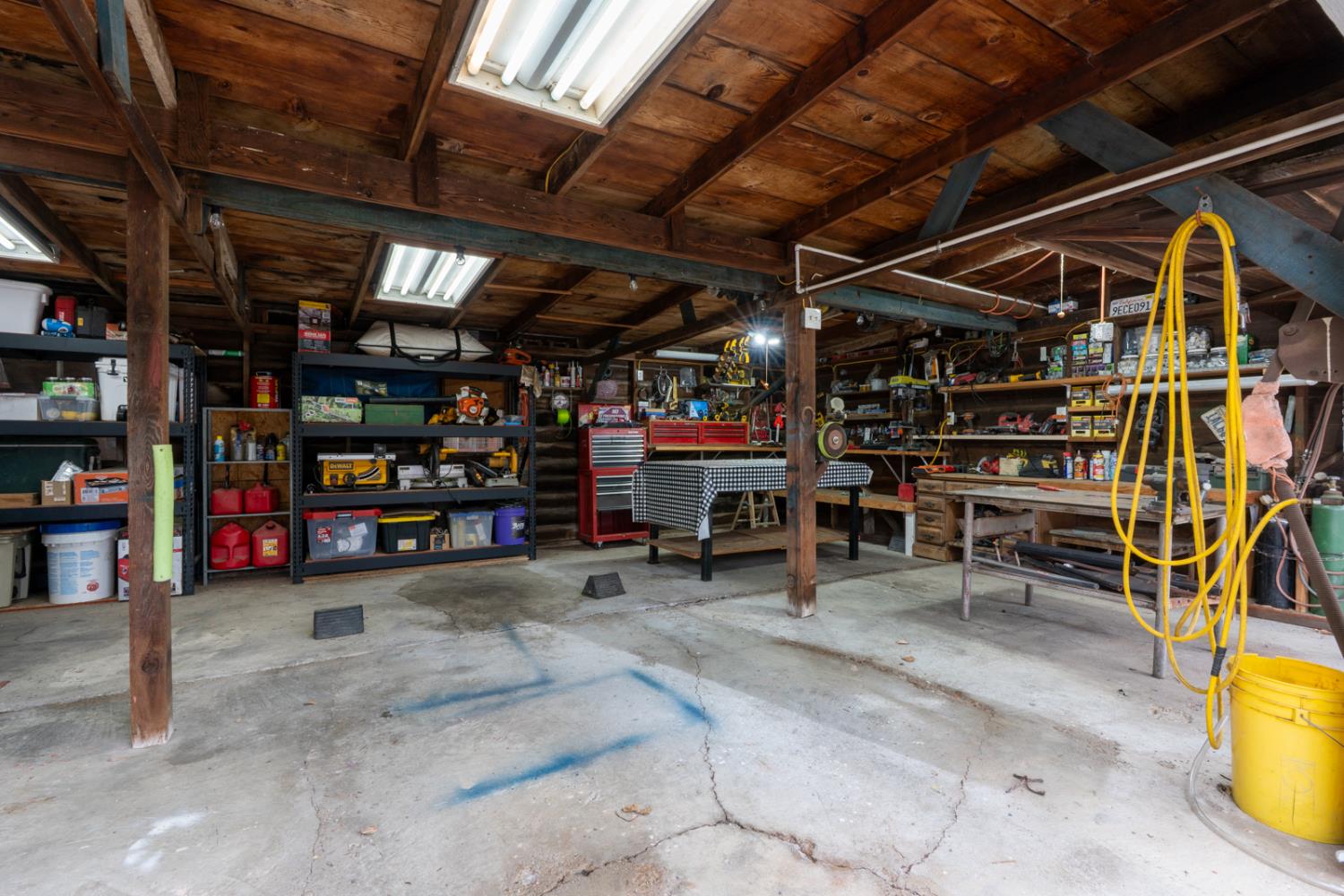 Los Banos, California 93635, United States, 3 Bedrooms Bedrooms, ,2 BathroomsBathrooms,Residential,Active,251508