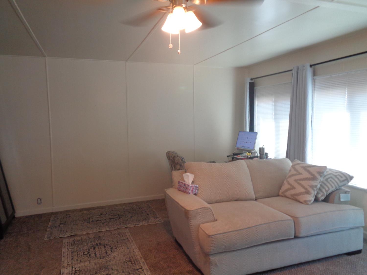 6300 Stagecoach Dr