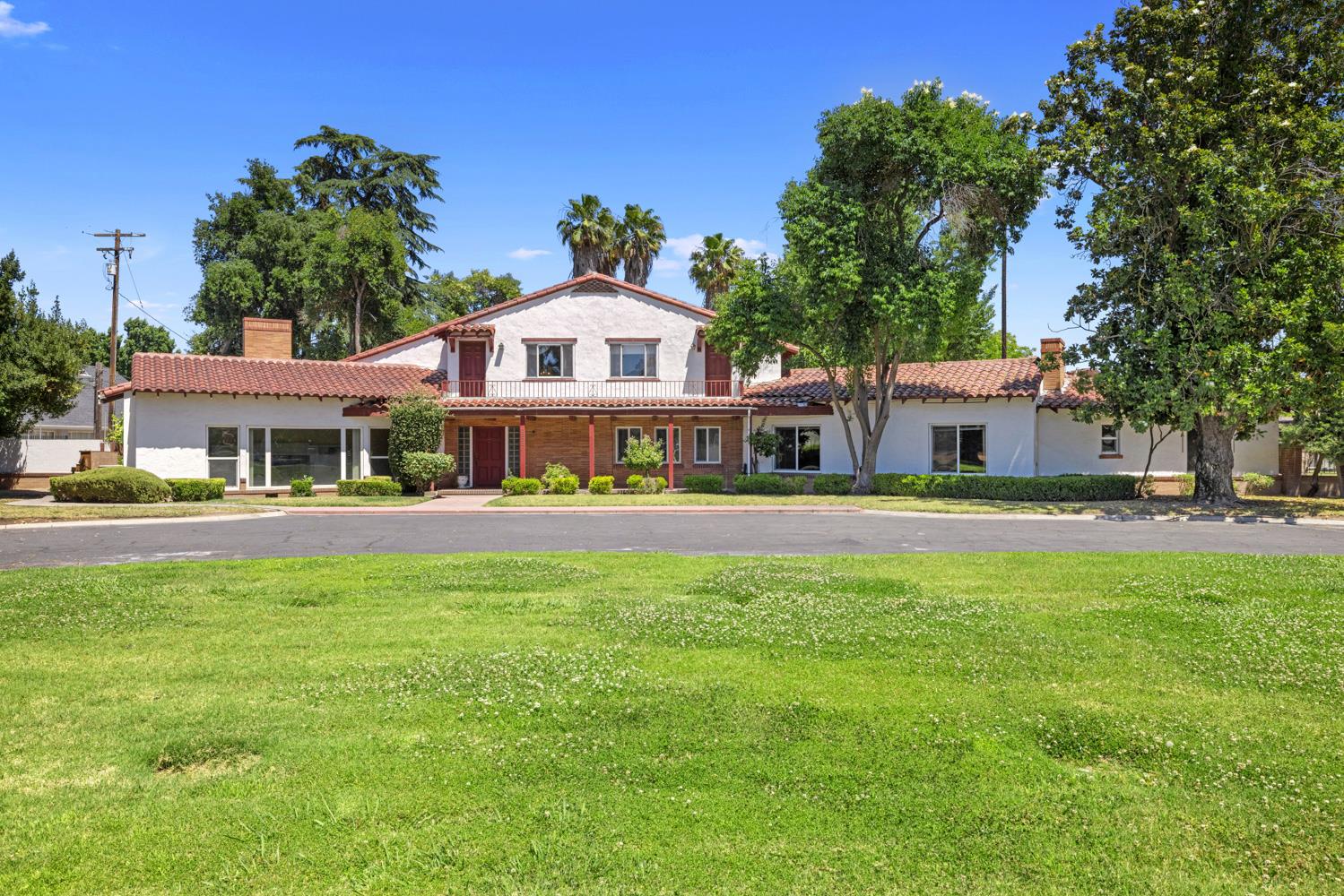1300 N Berkeley Avenue