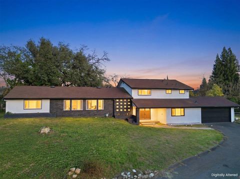 4814 Hardison Court Fair Oaks CA 95628