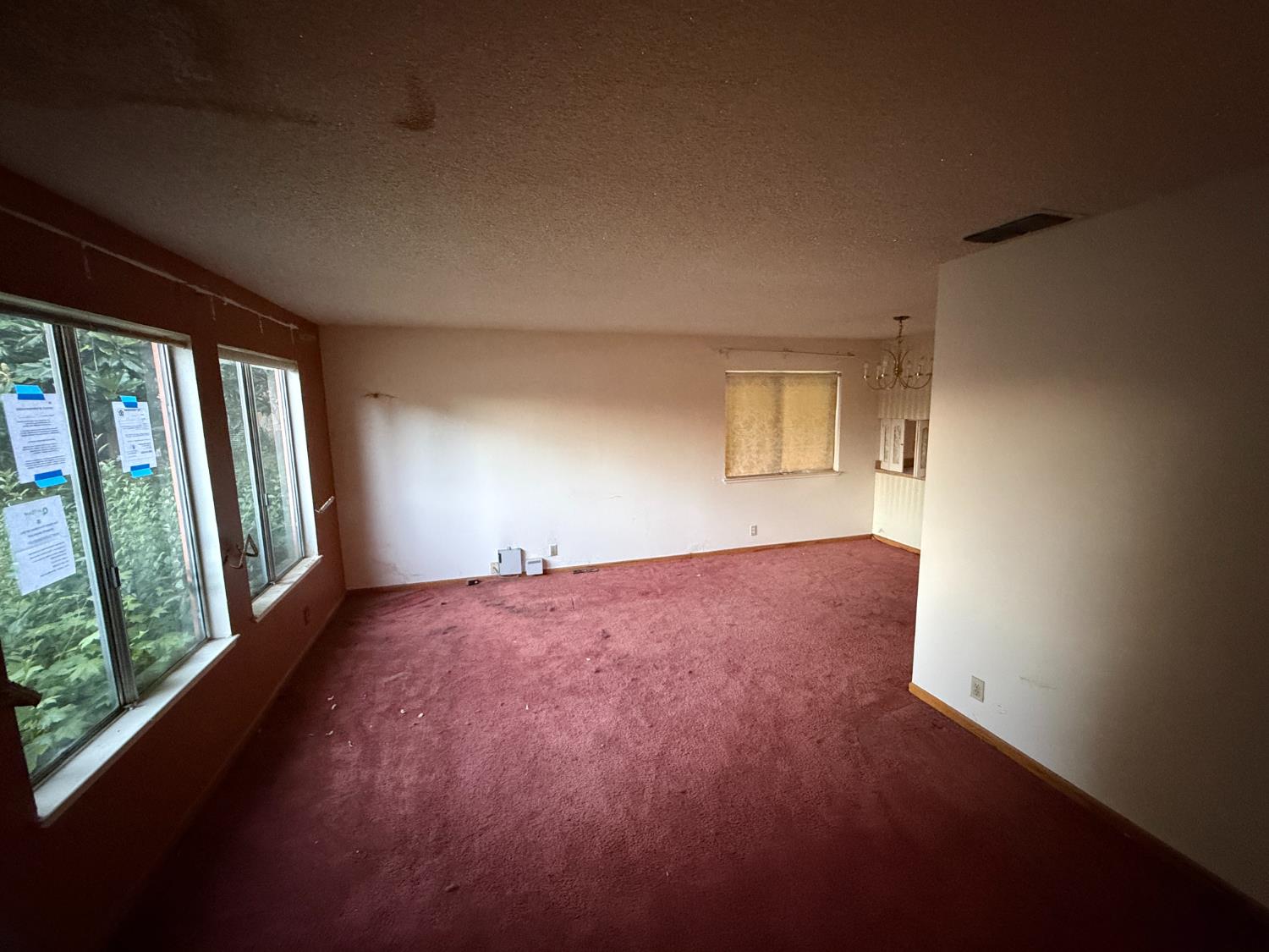 2834 Camarillo Drive